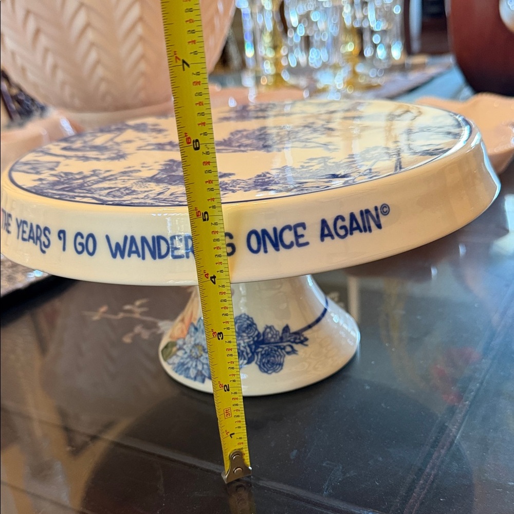 Rare Dolly Parton Blue and White Cake Stand - Picture 9 of 9